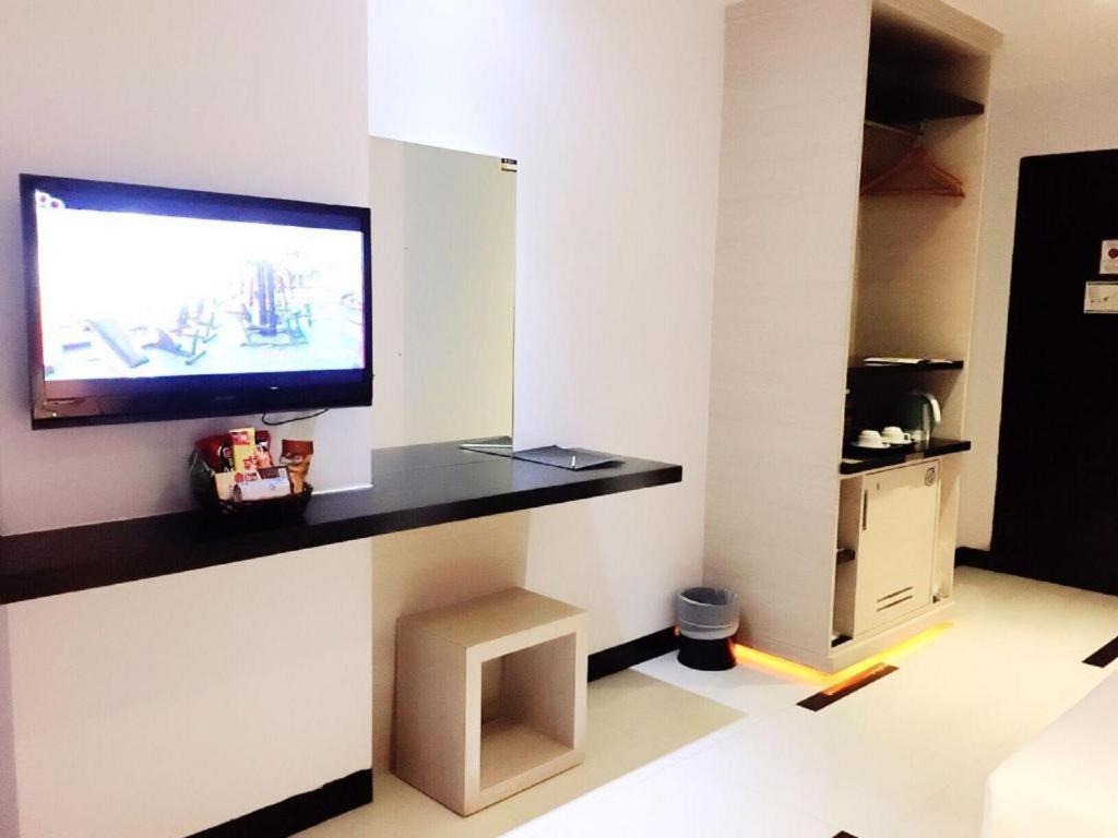 89 Hotel Batam Nagoya Kültér fotó