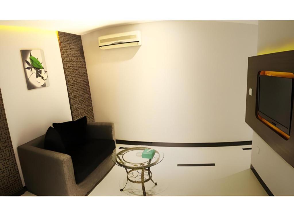 89 Hotel Batam Nagoya Kültér fotó