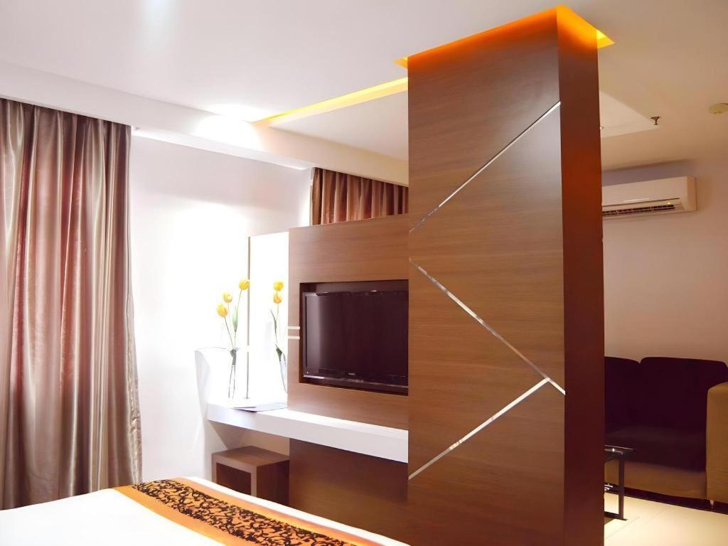 89 Hotel Batam Nagoya Kültér fotó